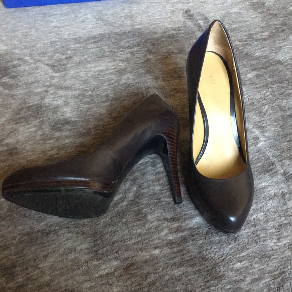 Nine West Brown 1/2” Platform Heels